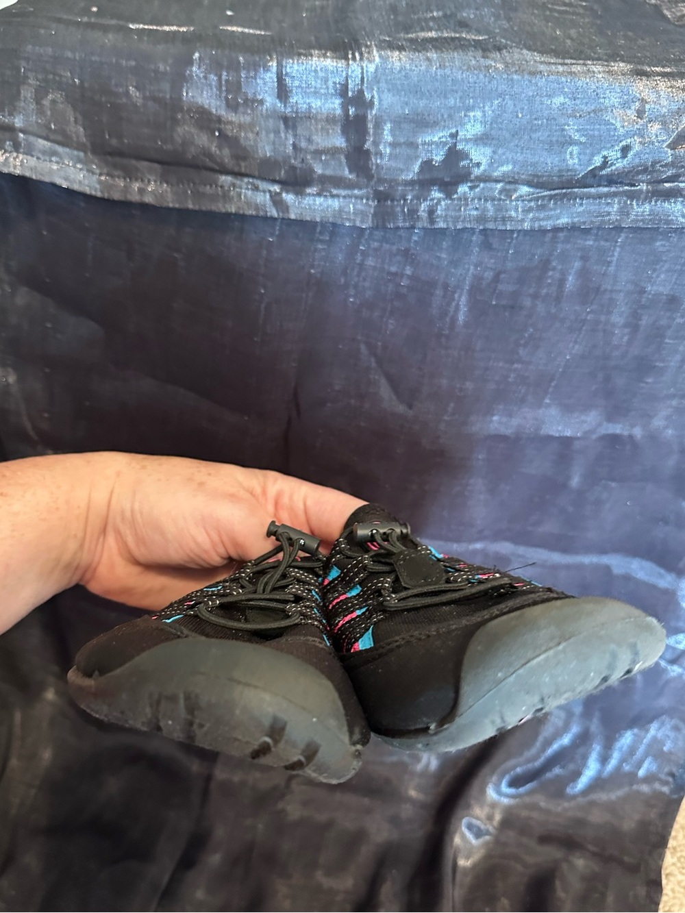 Water Shoes Body Glove Black Athletic Shoes IDS pink teal size 8 like new - Picture 6 of 14